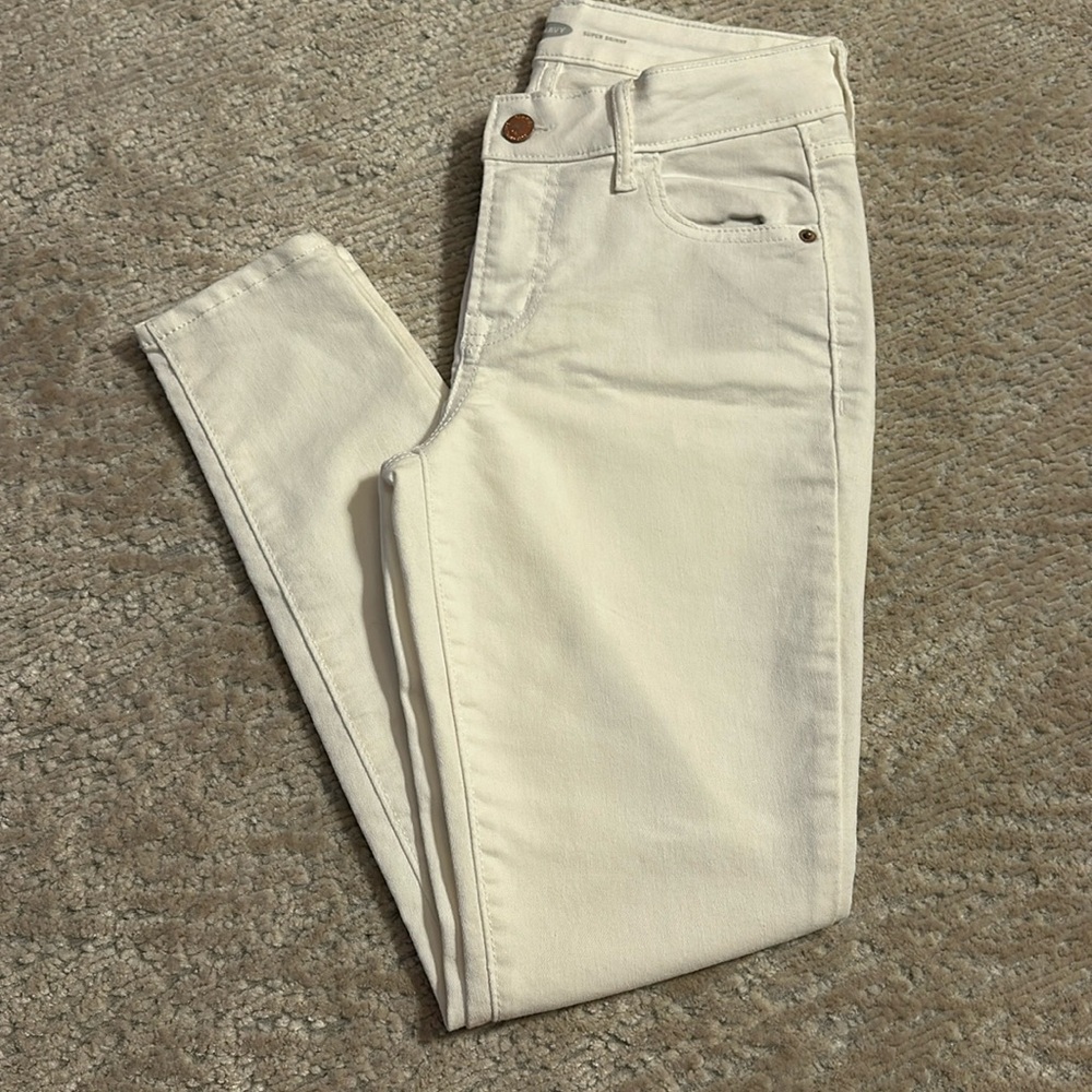 Old Navy Super Skinny White Jeans Size 2